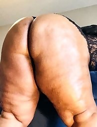 The intimate life of a housewife a day in her personal space