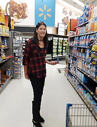 Hot aged lady enjoys to take the cock in mouth so much