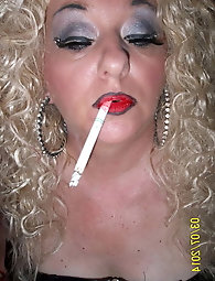 Long-legged older whore in good shape